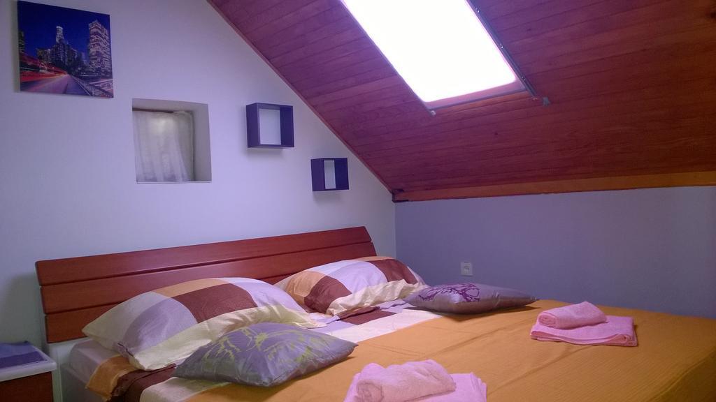 Eliana Apartament *